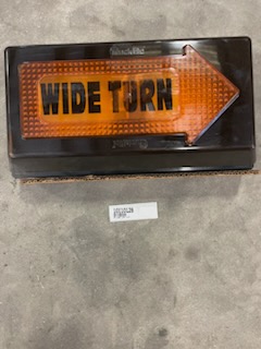 RH Wide Turn Lamp